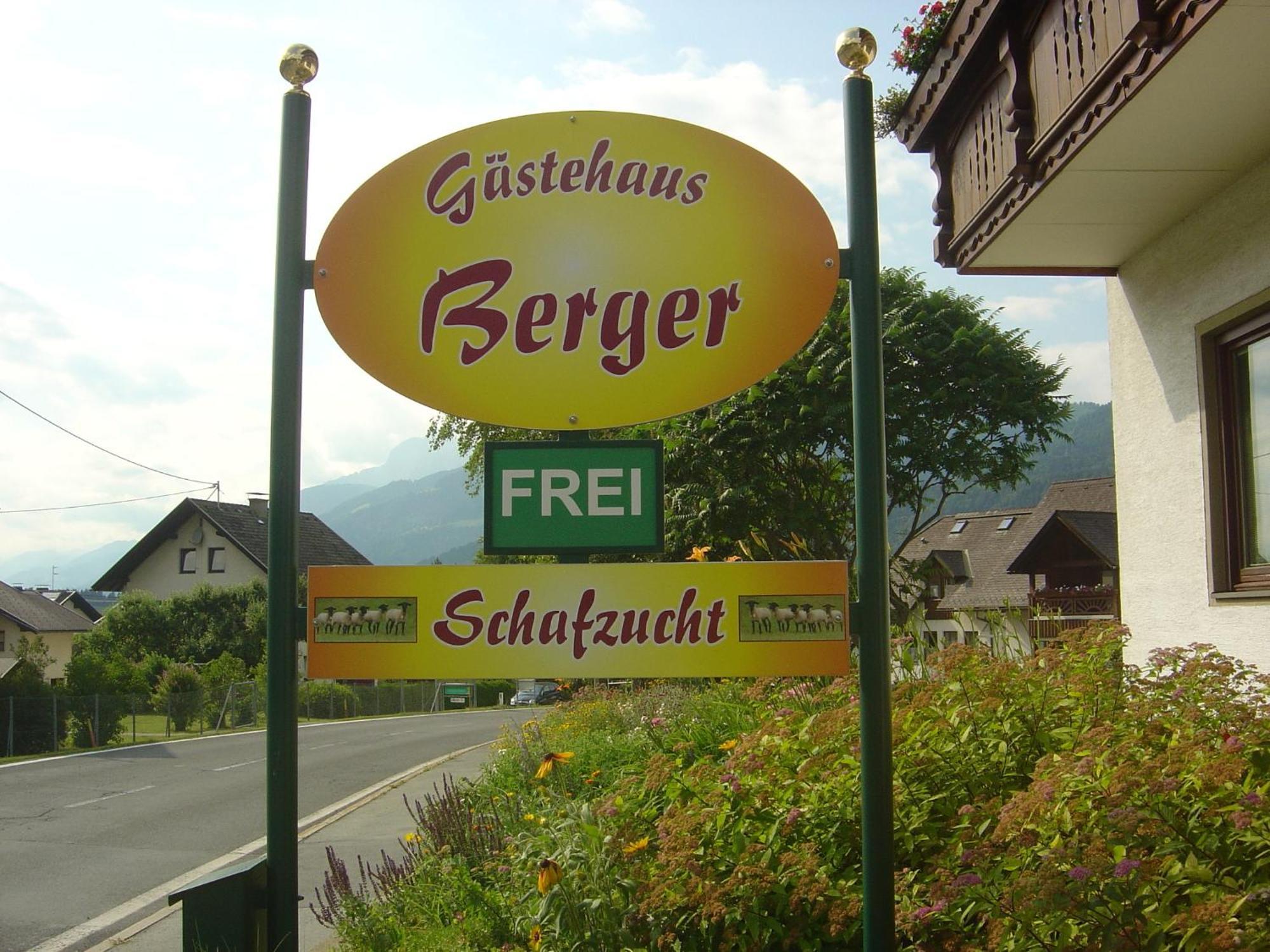 Gaestehaus Berger Tropolach Exterior photo